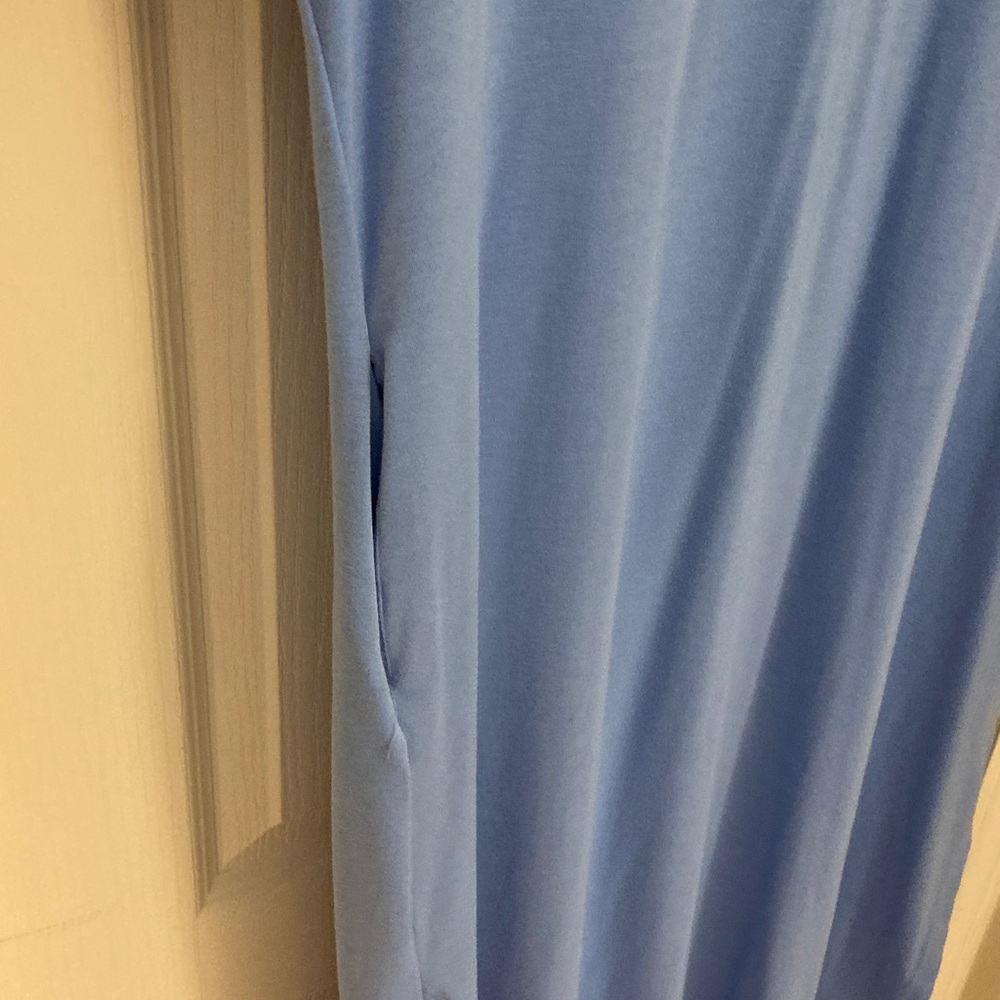 Blue V-Neck Ruffle Sleeve Dress - Picture 4 of 10